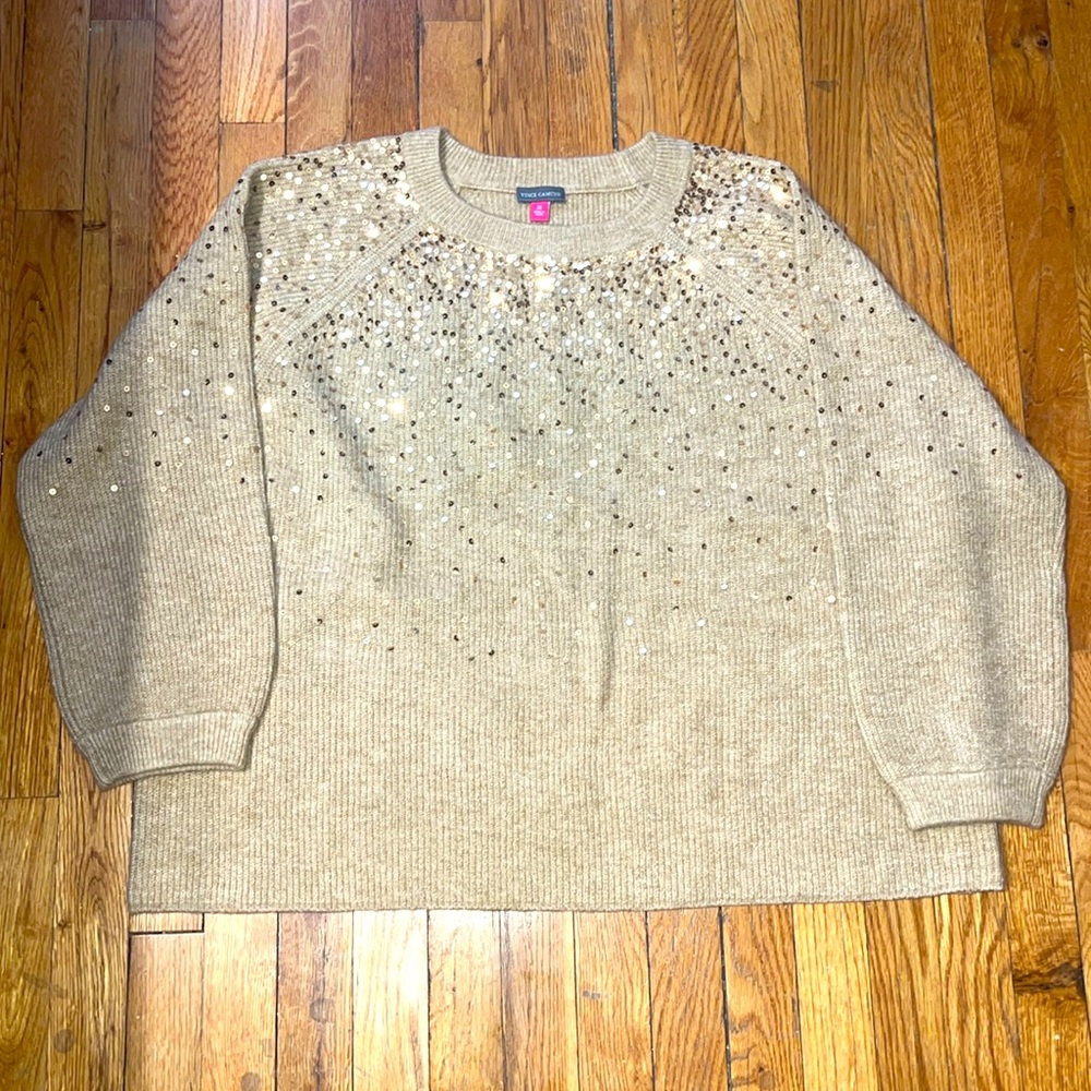 Woman’s Crew Neck Sweater